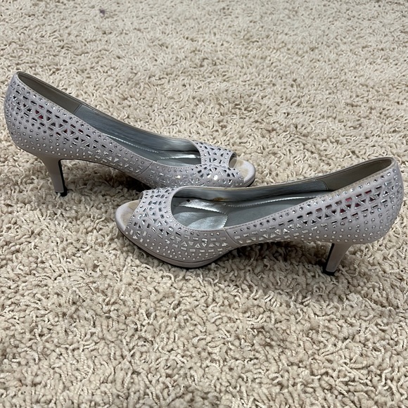 Kelly & Katie Peep Toe Rhinestone Heel - Picture 3 of 3